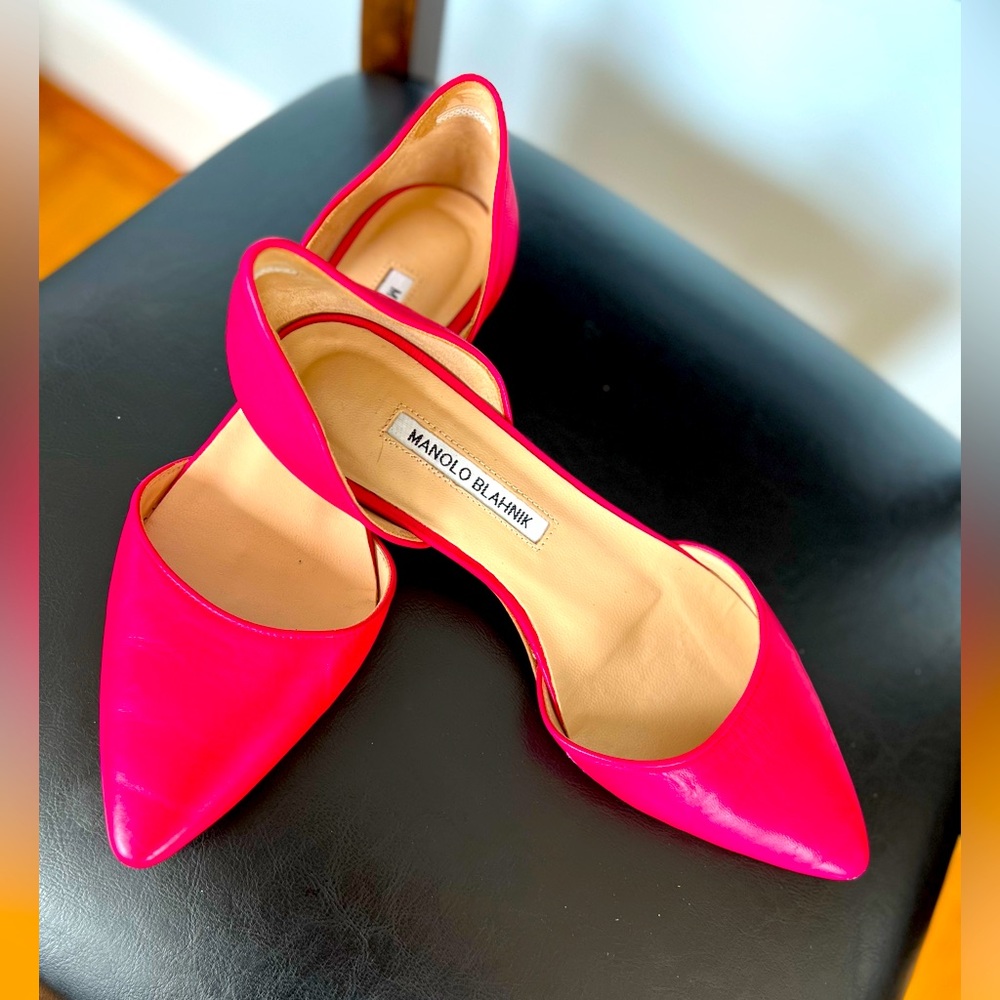 Manolo Blahnik Soussaba d'Orsay fuchsia pink size 38 1/2 lightly worn